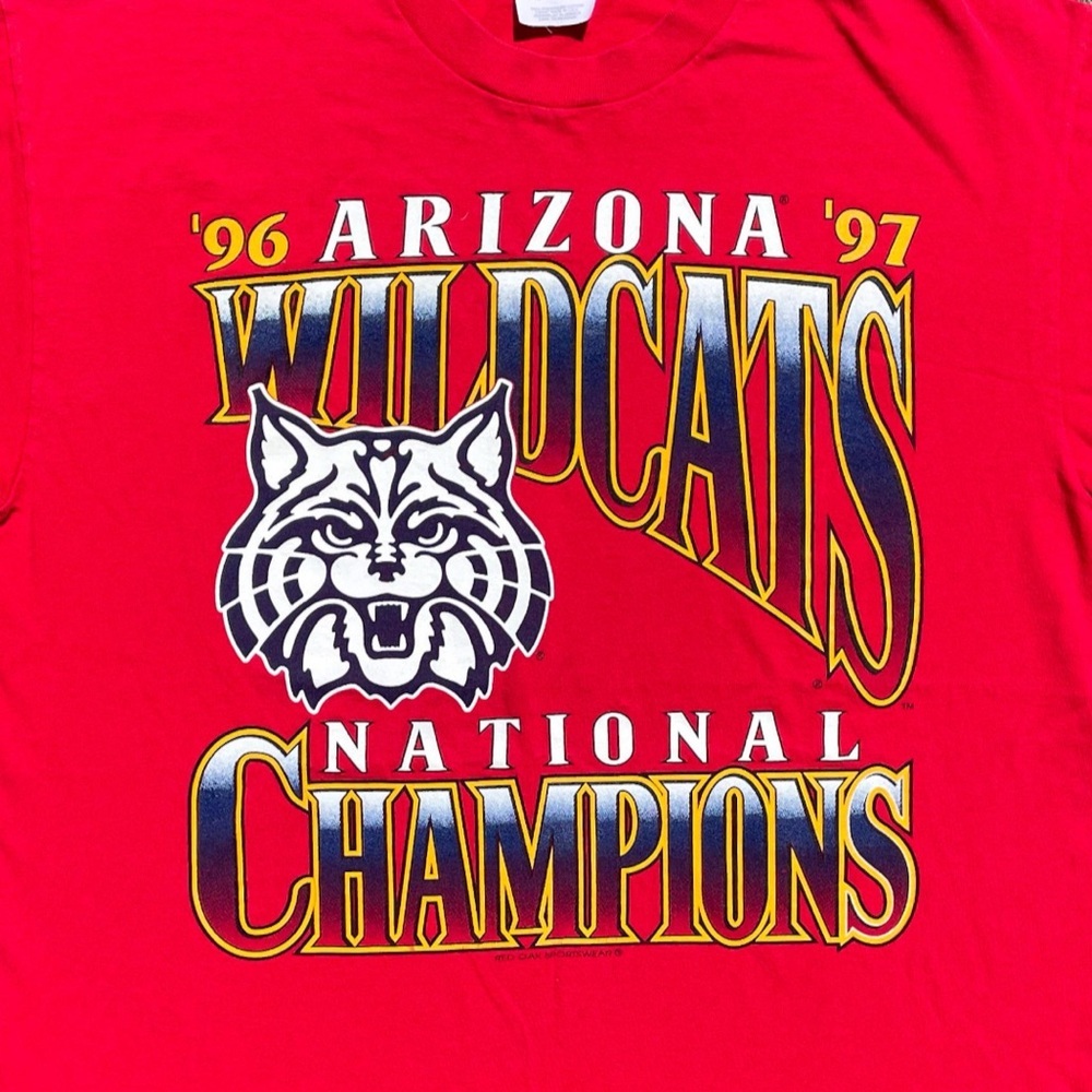 Vtg 1997 Arizona Wildcats National Champions T-shirt L Hanes Heavyweight NCAA - Picture 5 of 8